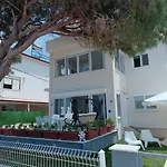 Plaj Villa *