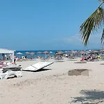 Plaj * Kuşadası